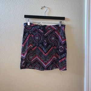Black/navy/red skirt